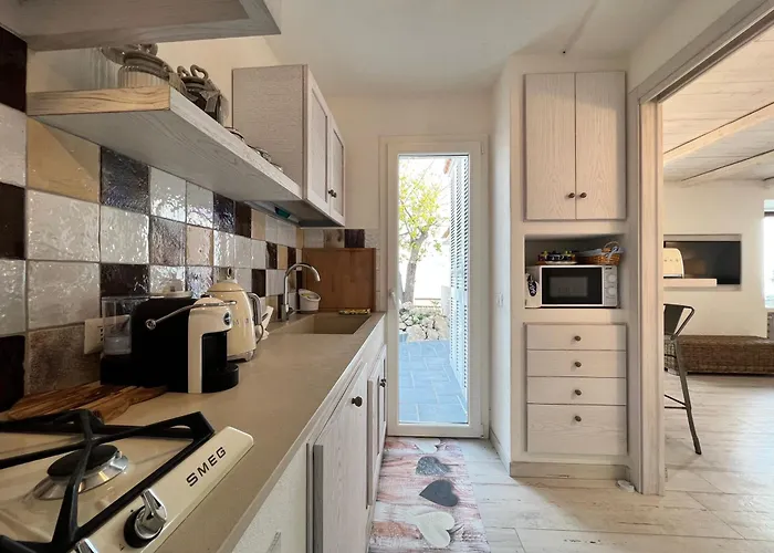 Romantic 10 Minutes From The Conca dei Marini