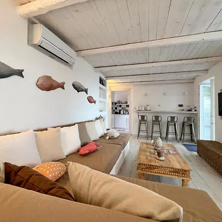 Apartament Romantic 10 Minutes From The Conca dei Marini